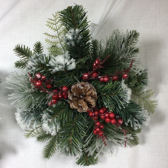 Ashland Christmas Noel #2 Small Wreaths, 13in. - Picture 8 of 16